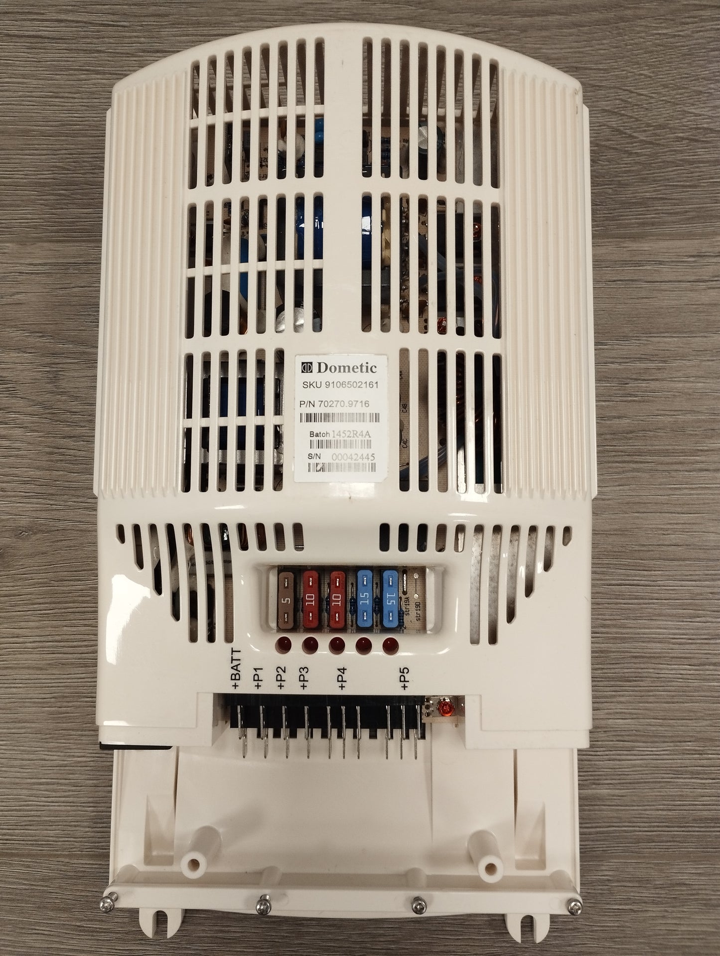 Dometic SMP184-05 400W